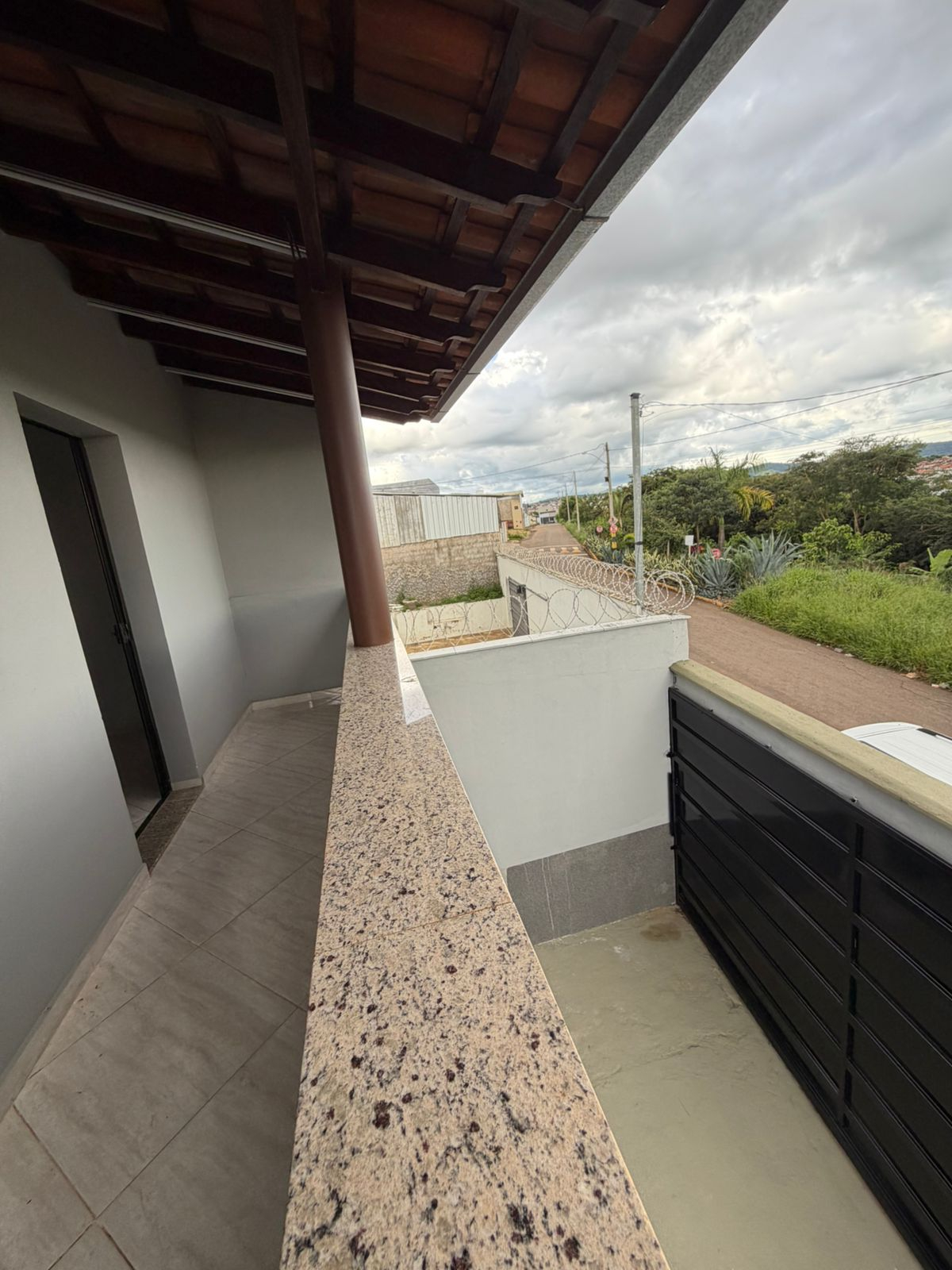 varanda com vista para cidade